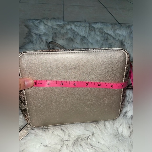 Snake bag and pouch snake crossbody tote bag and golden zipper pouch - Picture 9 of 16